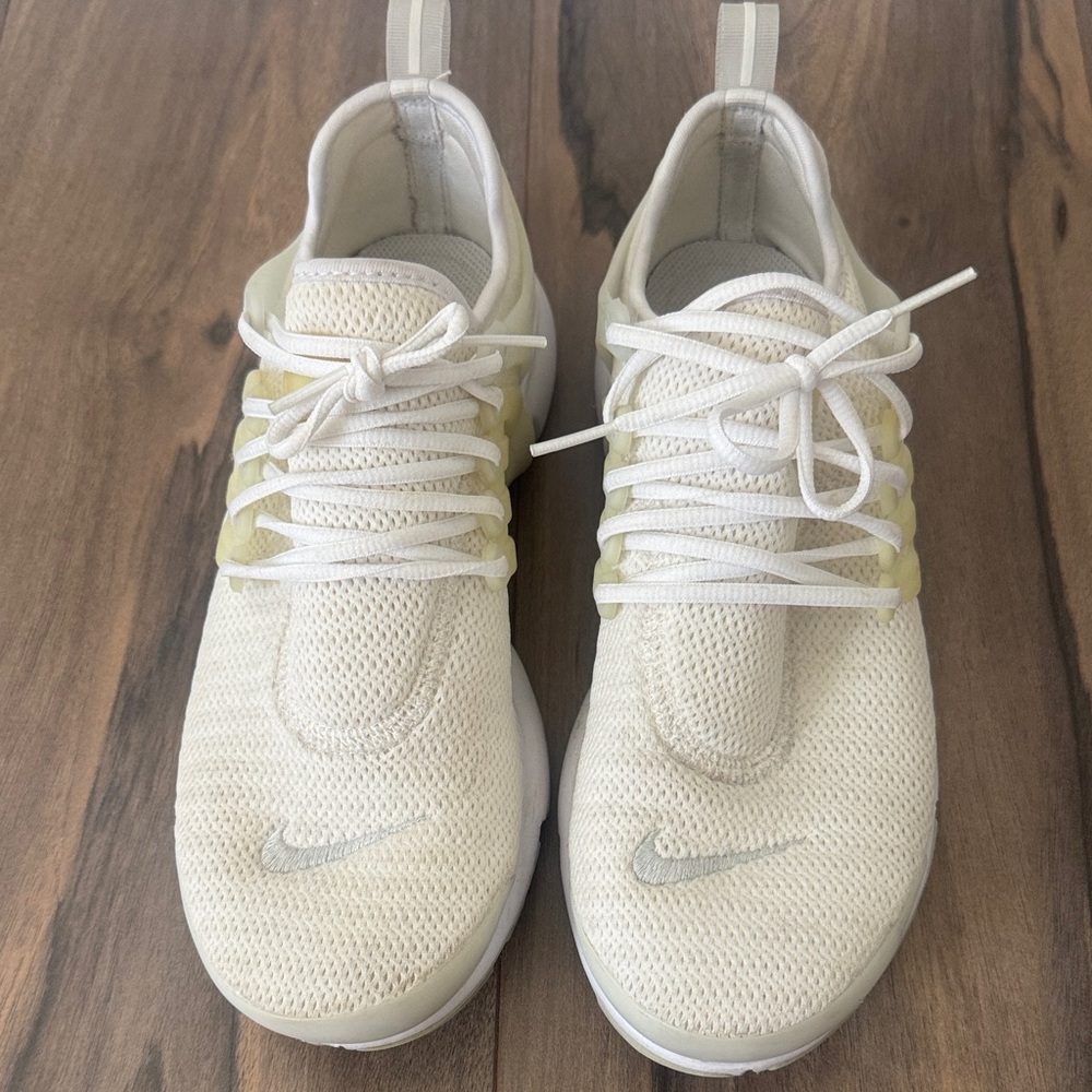 Nike Women's Cream Knit Lace-Up Athletic Sneakers